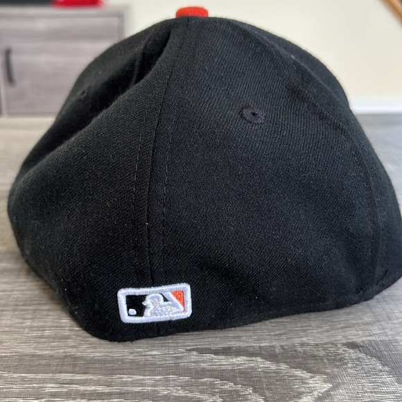 New Era MLB fitted hat - SF Giants - Picture 2 of 3